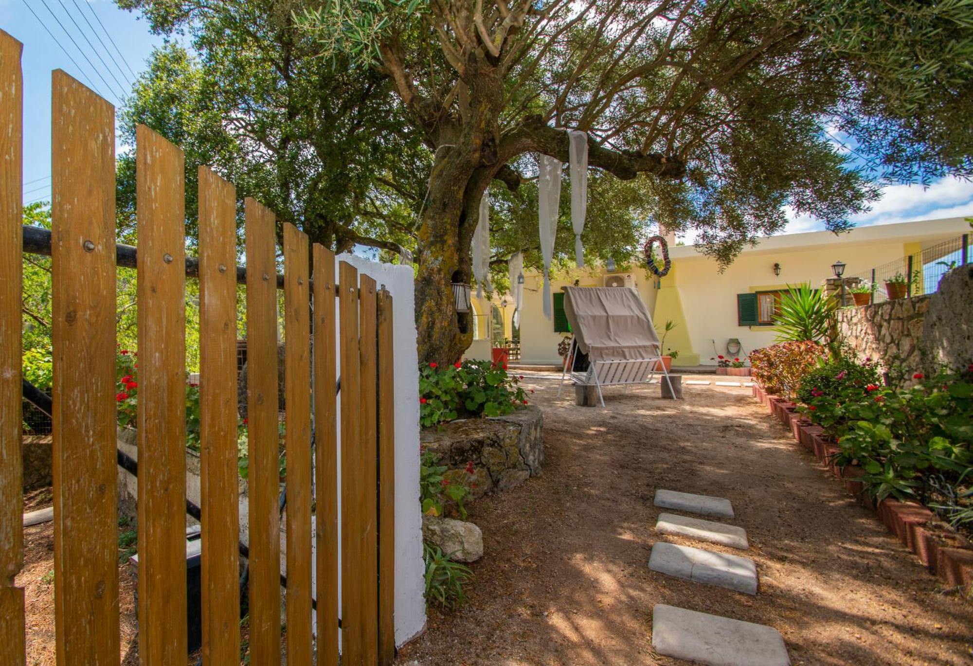 Leandros Private House Near Shipwreck Beach By "Elite" Maries  Exteriör bild